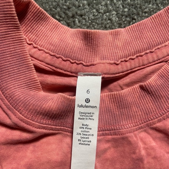 Lululemon crop tank - Picture 2 of 2